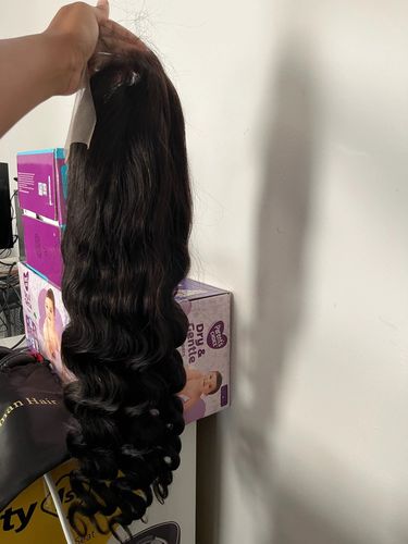 Customer photo review of Melting! Glueless Body Wave Swiss HD Undetectable Lace 5x5 HD Lace Closure Wig