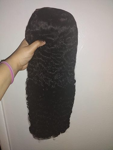 Customer photo review of Melting! Glueless Curly Swiss HD Undetectable Lace 5x5 HD Lace Closure Wig