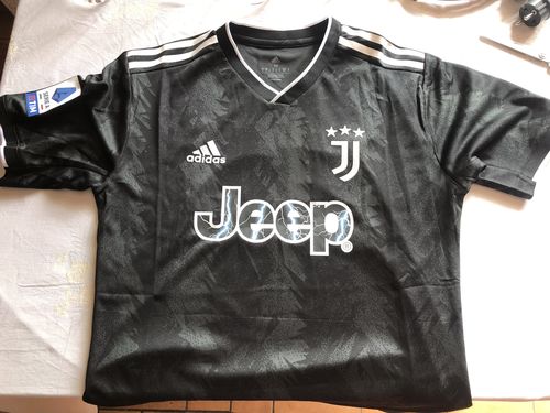 Customer photo review of MAGLIA JUVENTUS TRASFERTA 2022/23