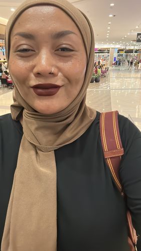 Customer photo review of Brightening Face Creme