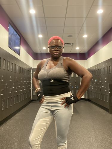 Customer photo review of Women's Heat Trapping Waist Toner