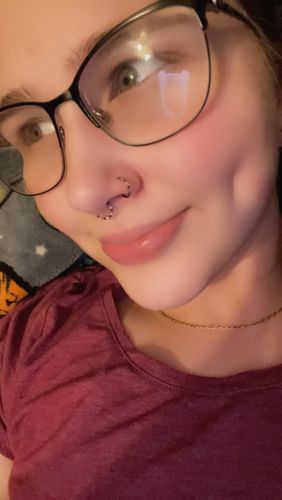 Customer photo review of Titanium Micro Gem Hinged Nose Hoop