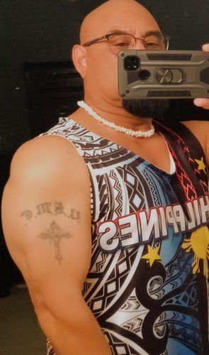 Customer photo review of Custom Philippines Men Tank Top Polynesian Tribal Black LT6