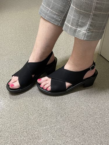 Customer photo review of Adelaide Black