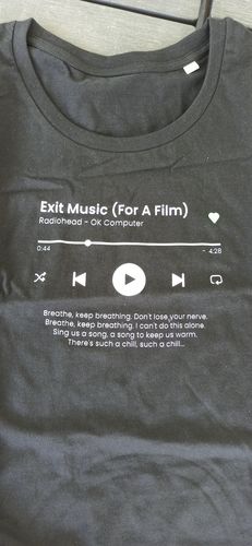Customer photo review of Your Favorite Song T-Shirt Music Player