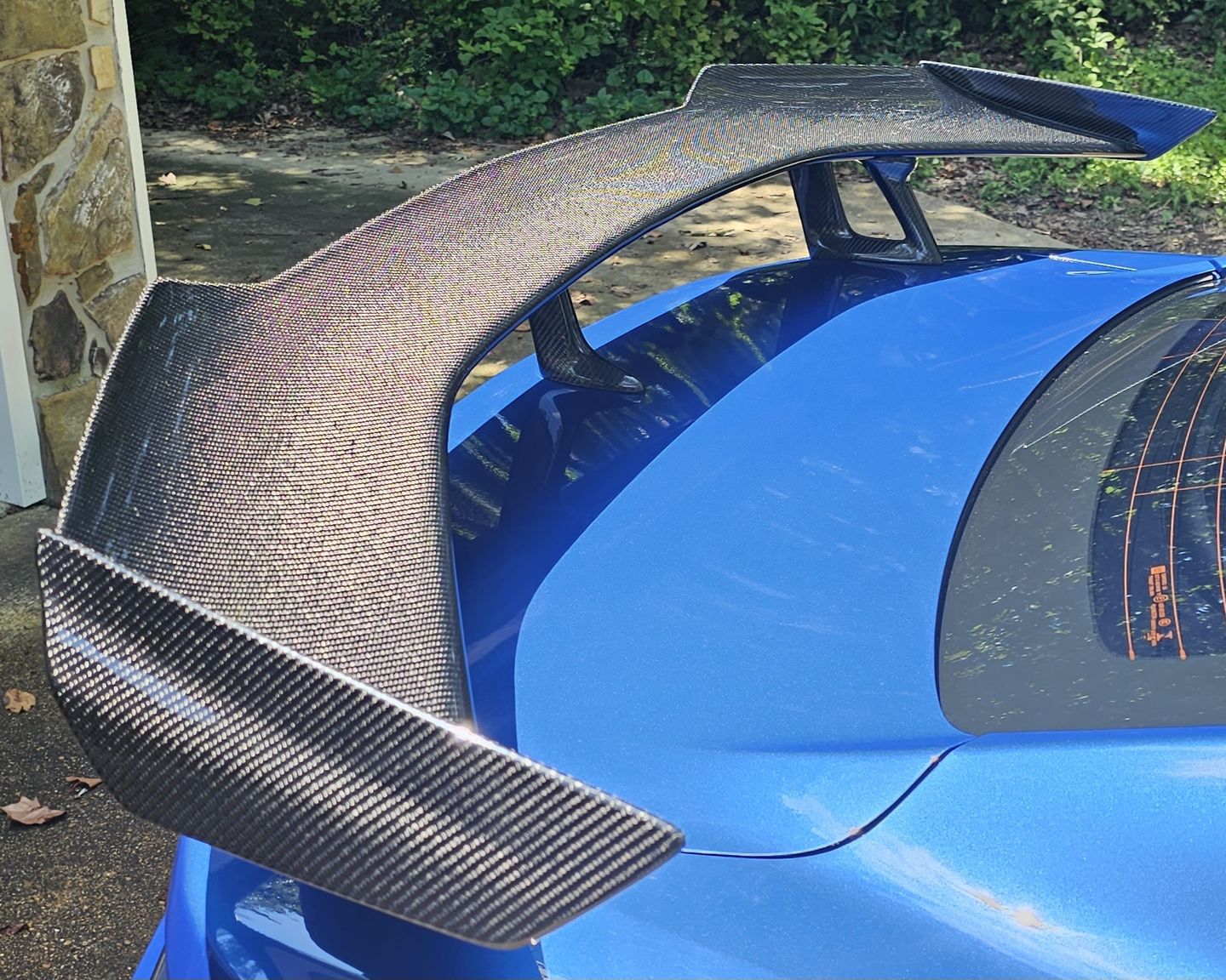 Customer photo review of 2016-2024 Chevy Camaro ZL1 1LE Full Carbon Fiber 1pc Rear Spoiler