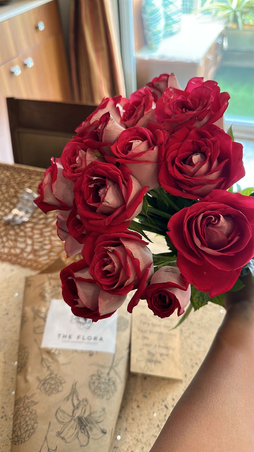 Customer photo review of Roses