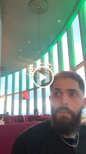 Customer video review of Menú Golden