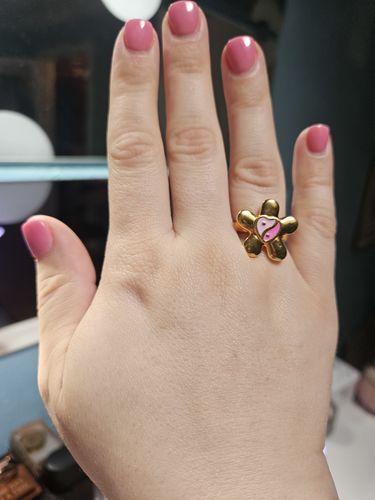 Customer photo review of True Romance Pink