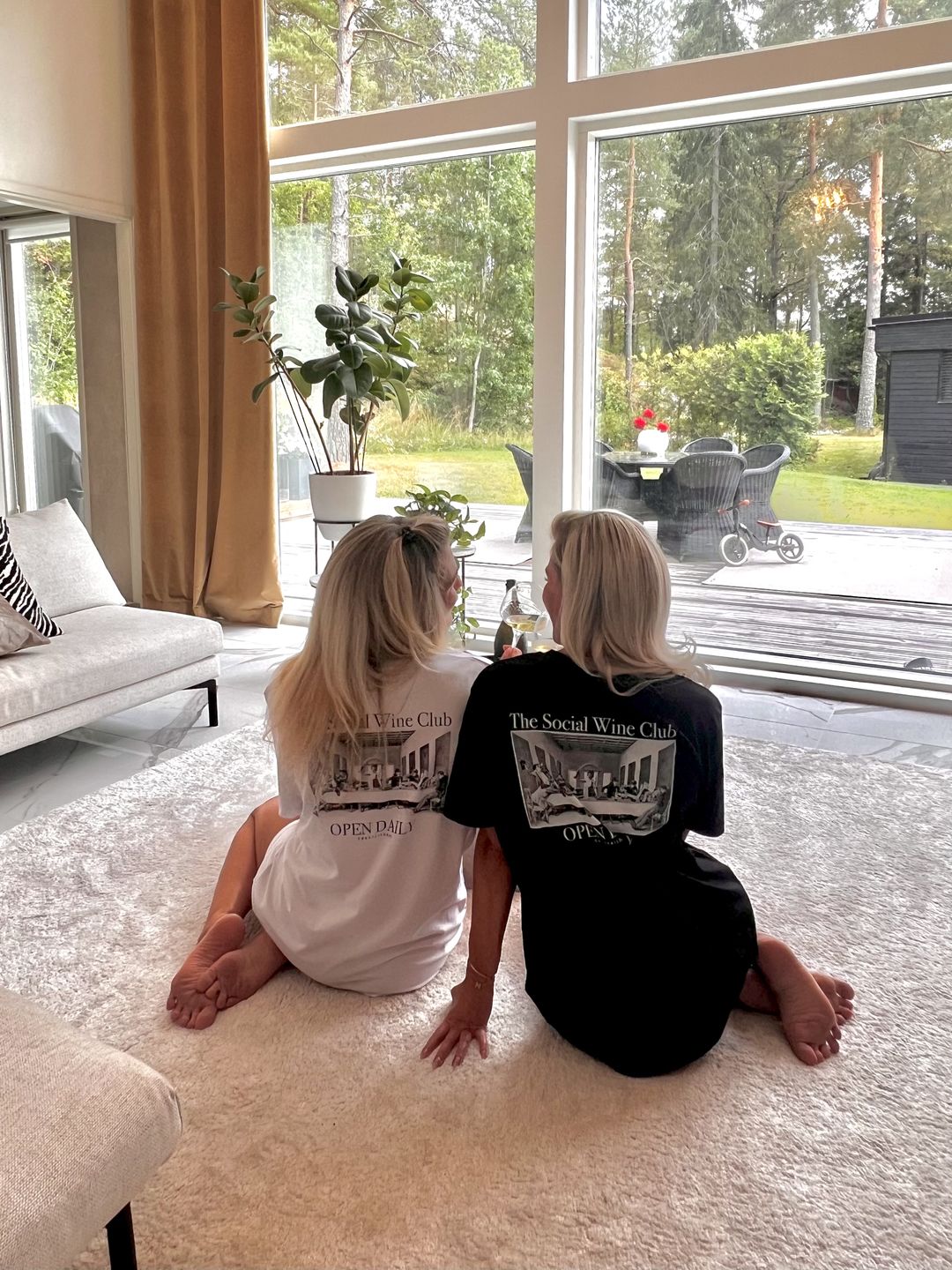 Customer photo review of The Social Wine Club. Organic T-shirt