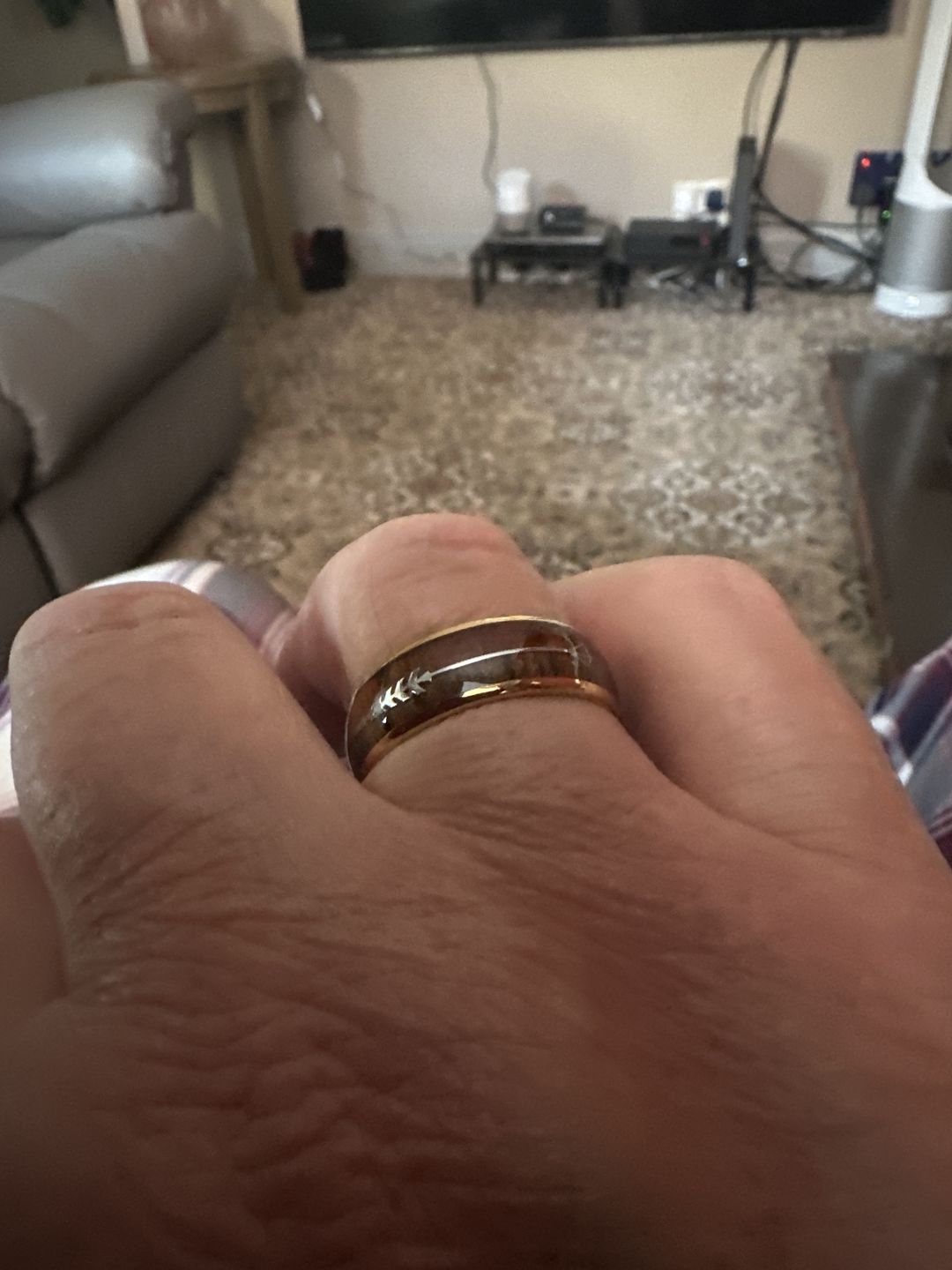 Customer photo review of The Harold Arrow 8mm Wonder Ring