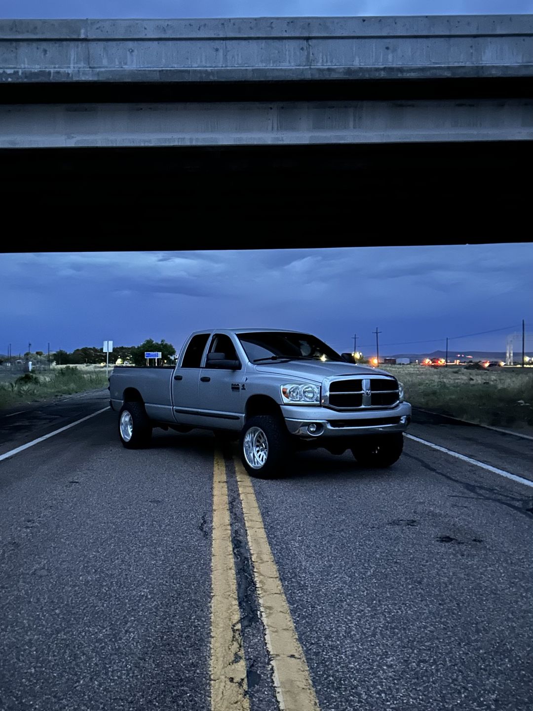 Customer photo review of 1994-2013 Dodge Ram 2500 / 3500 4x4 Leveling kit with shock tower