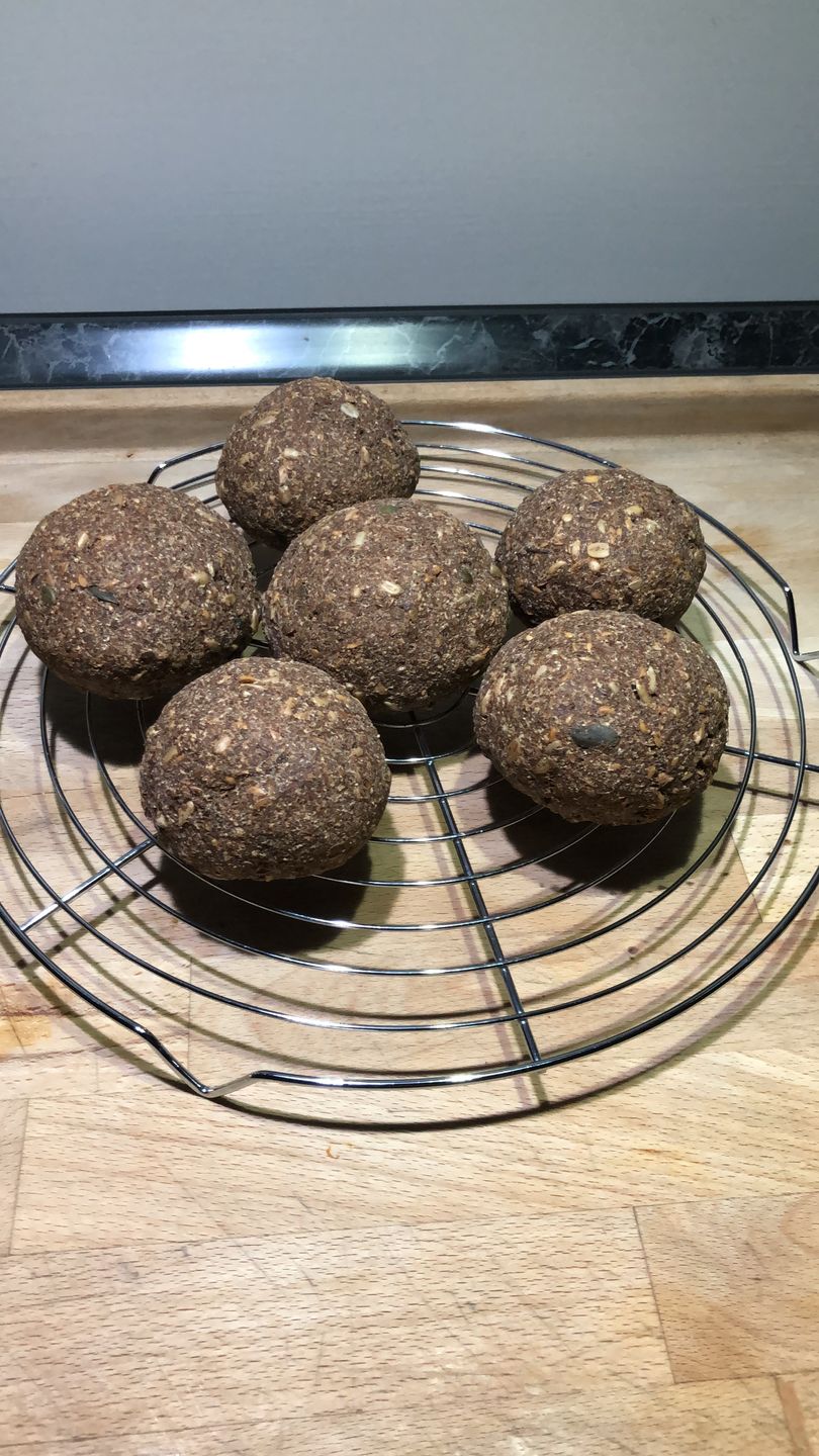 Customer photo review of LOWER-CARB BACKMISCHUNG – für Brötchen & Brot-Alternative