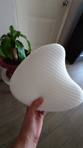 Customer photo review of MyOrth® - Orthopädisches Kniekissen