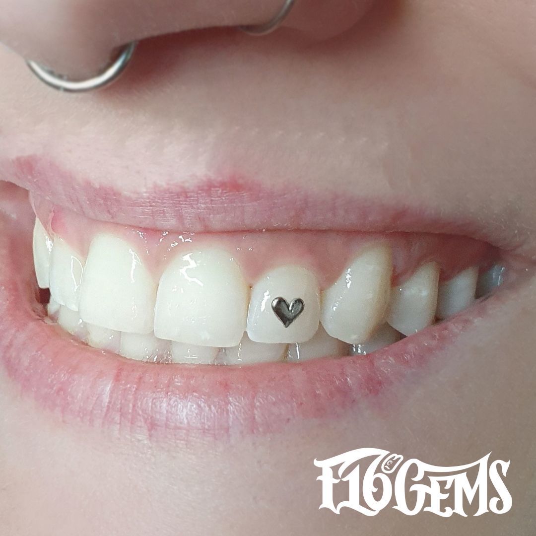 Customer photo review of Large Heart 24-karat gold