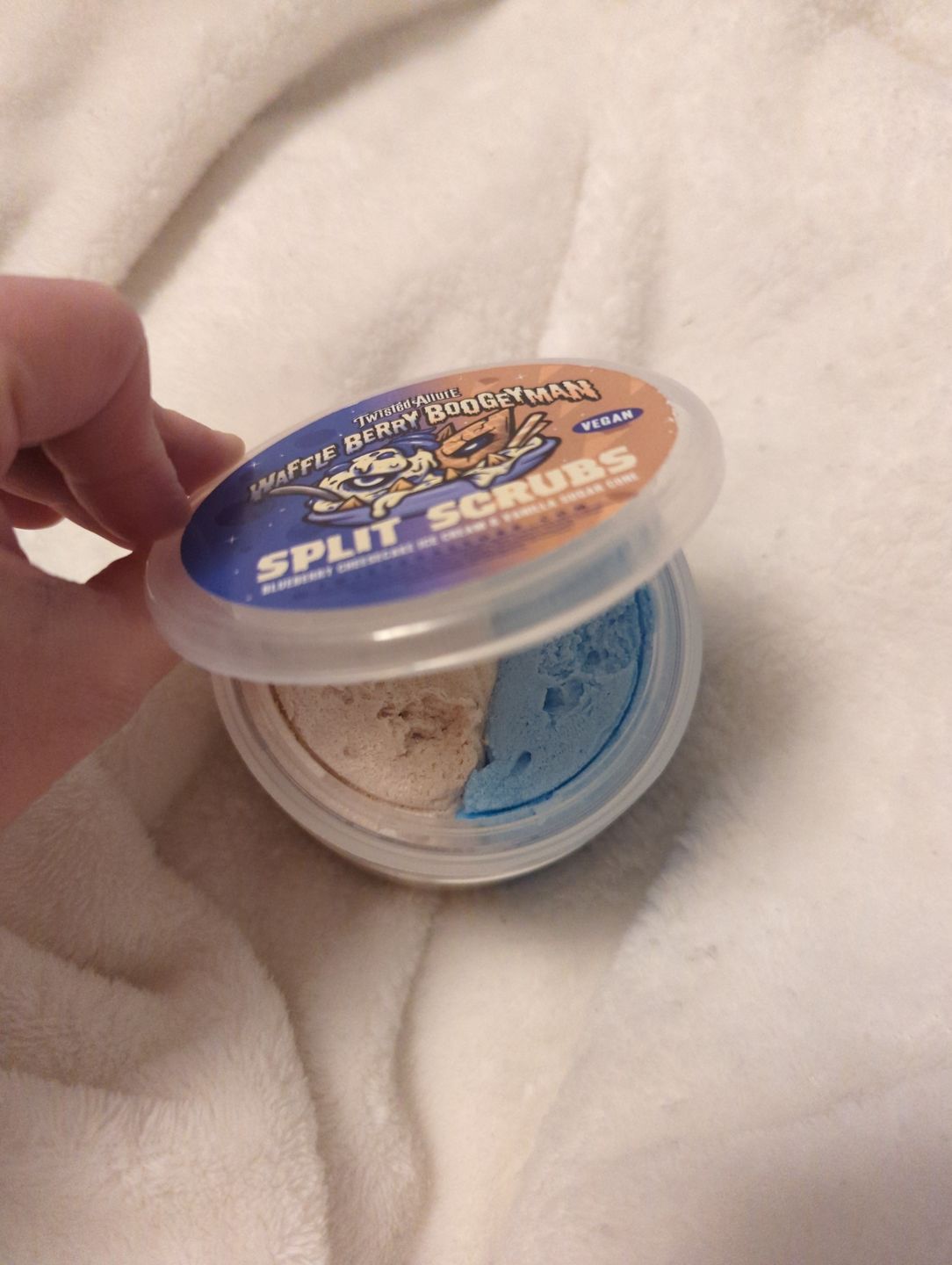 Customer photo review of Waffle Berry Boogeyman Split Scrub (Blueberry Cheesecake Ice Cream & Waffle Cone)