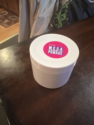 Customer photo review of Scalp Rejuvenating Mega Growth Pomade