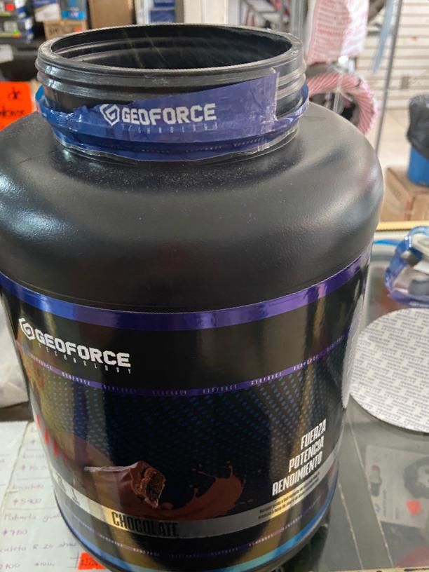 Customer photo review of ISO PROTEIN GEOFORCE 2.27 KG