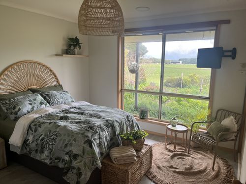 Customer photo review of Oasis Rattan Table