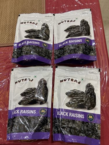 Customer photo review of Nutraj Seedless Black Raisins