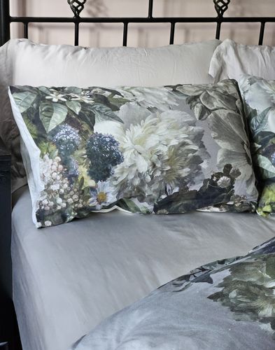 Customer photo review of Oyster Grey Pure Silk Fitted Sheet