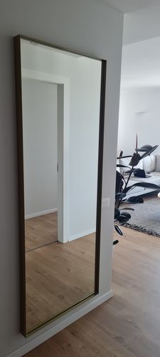 Customer photo review of דלת מראה להסתרת ארון חשמל