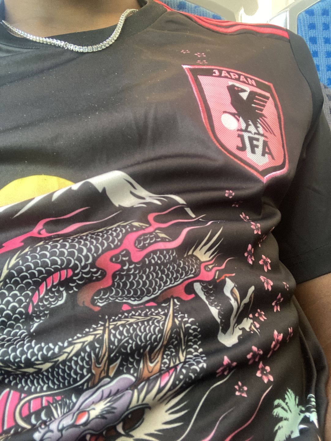 Customer photo review of Maillot Japon 2023 - Pink Dragon Édition