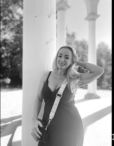 Customer photo review of VALDA - BLACK