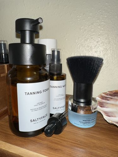 Customer photo review of Essential Tanning Set