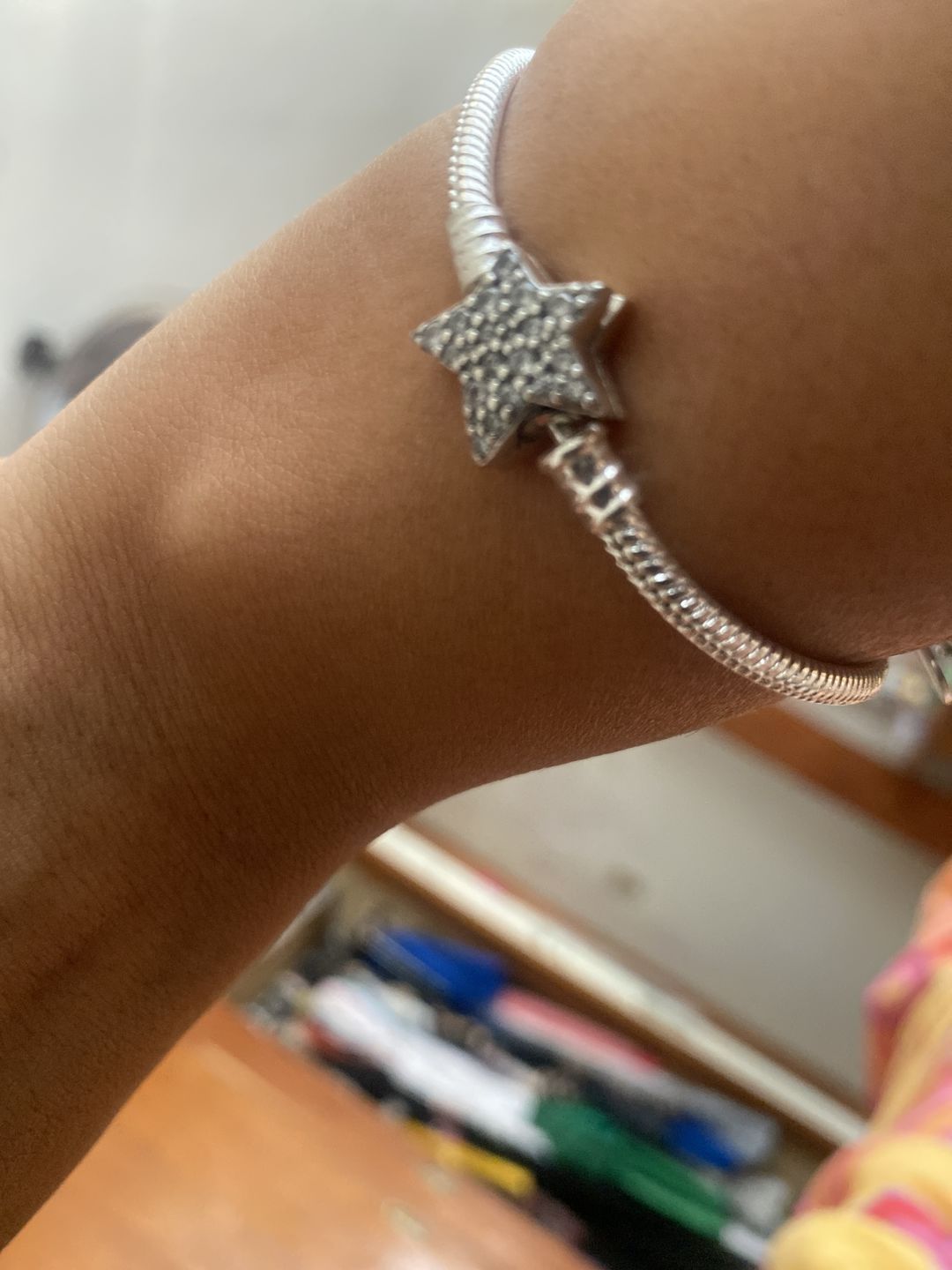 Customer photo review of Pulsera Estrella Diamantes