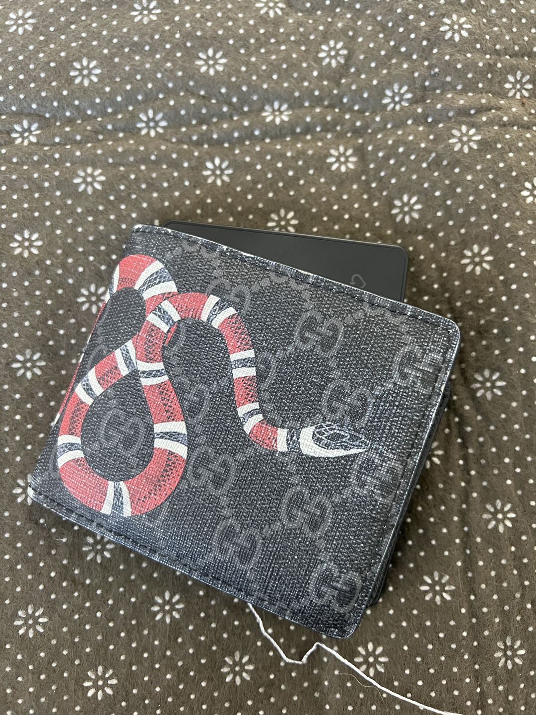 Customer photo review of AceCard - Apple Find My