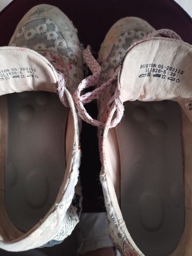 Customer photo review of Semelles orthopédiques NevoCloud - Adaptées à tout type de chaussure