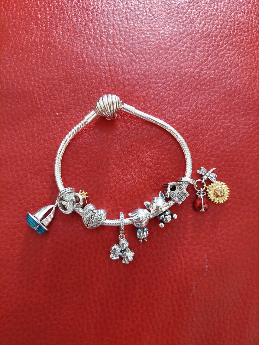 Customer photo review of Charm Letras del Alfabeto Elegantes