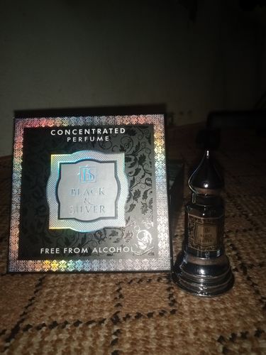 Customer photo review of Black And Silver | Premium Attars | 12ml