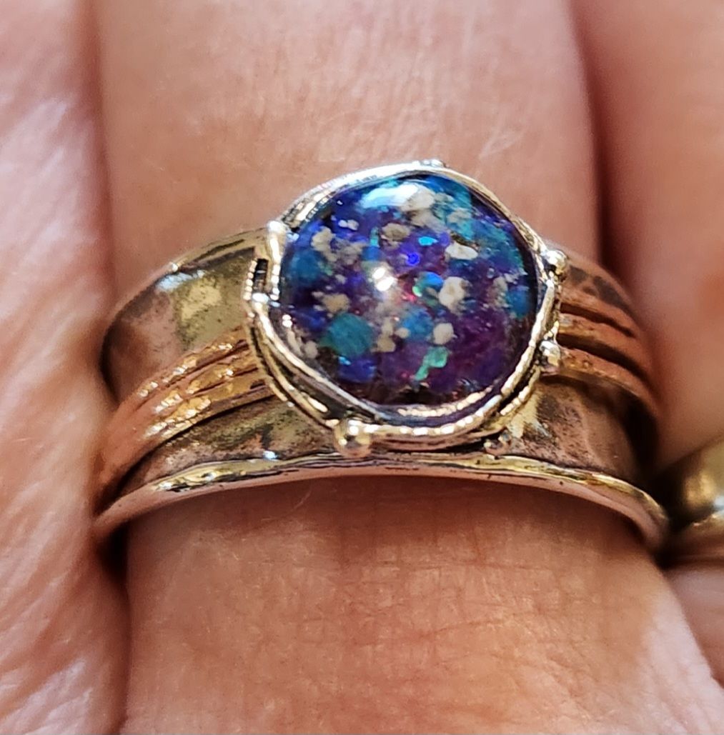 Customer photo review of Two Tone Spin Ring