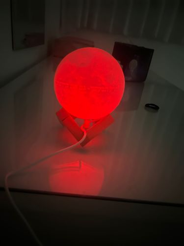 Customer photo review of מנורת ירח בהתאמה אישית