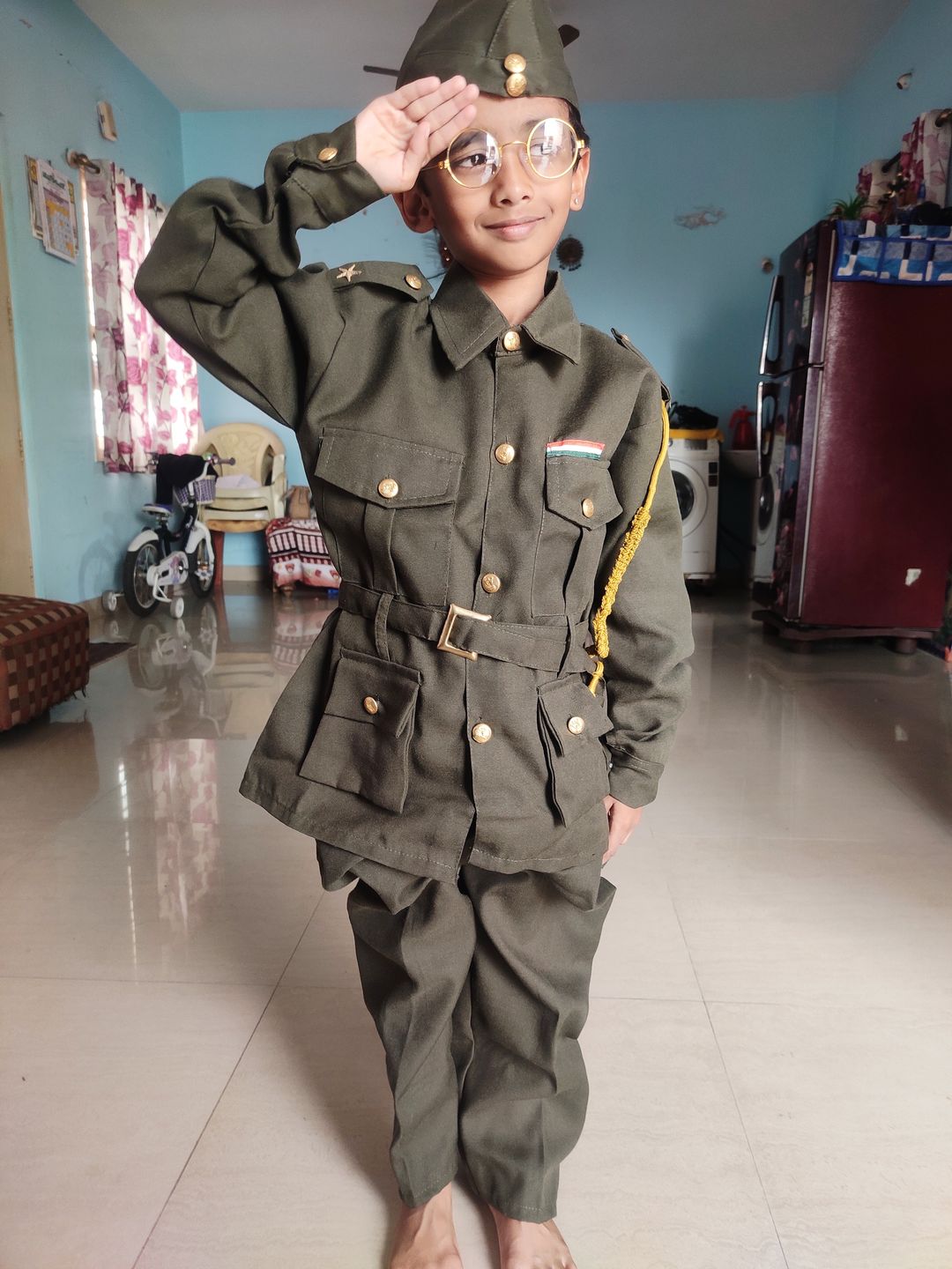 Customer photo review of Subhash chandra Bose dress