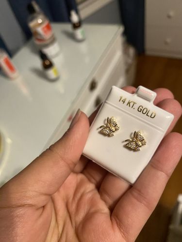 Customer photo review of *NEW* PA 14k  Earrings Butterfly 🦋 OV JTJ™
