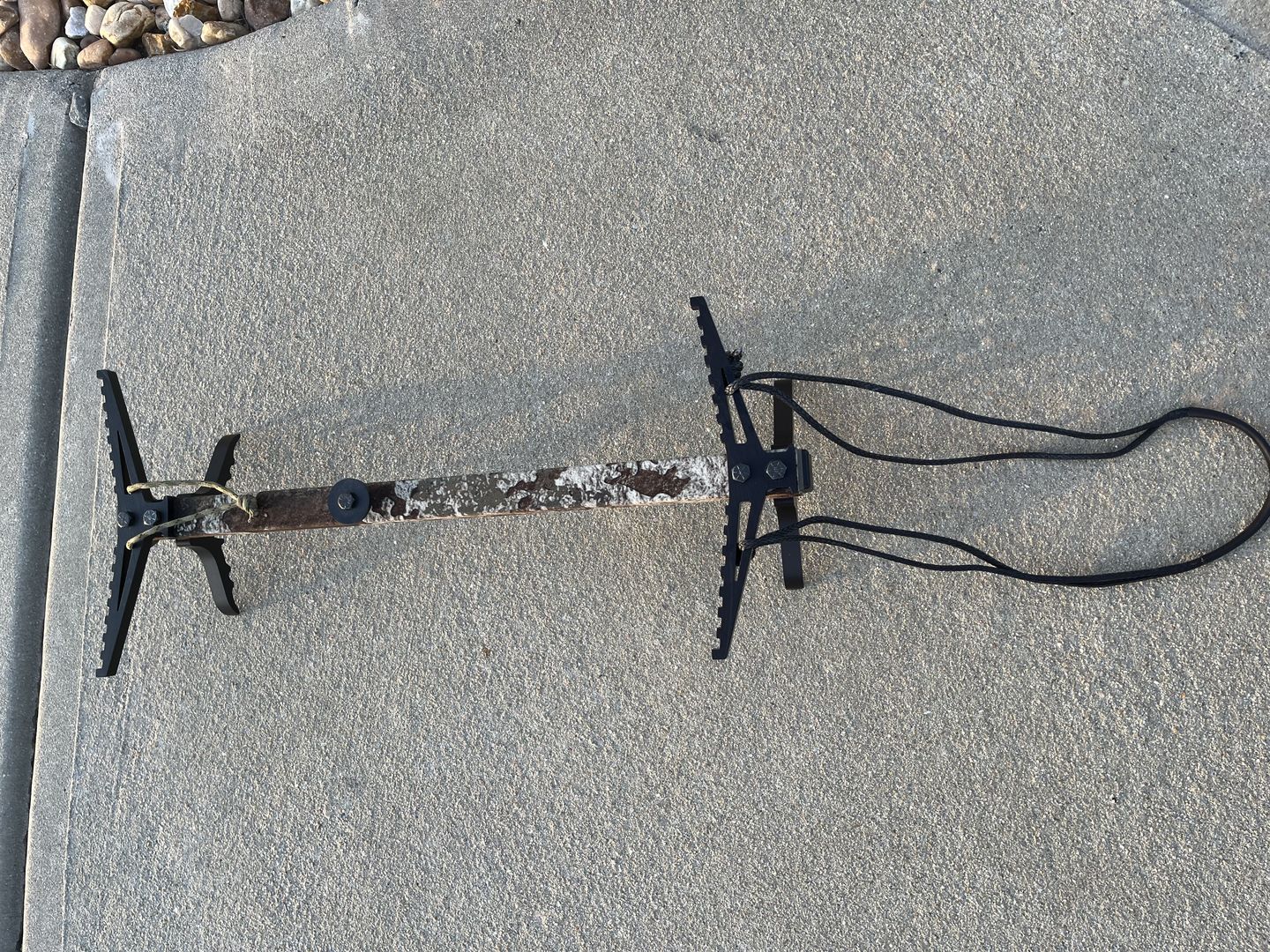 Customer photo review of 20" OB (NO HOLE) BEAST GEAR CLIMBING STICK
