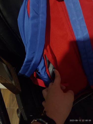 Customer photo review of Mochila para laptop | CoolCapital Pixie | 15" pulgadas Azul