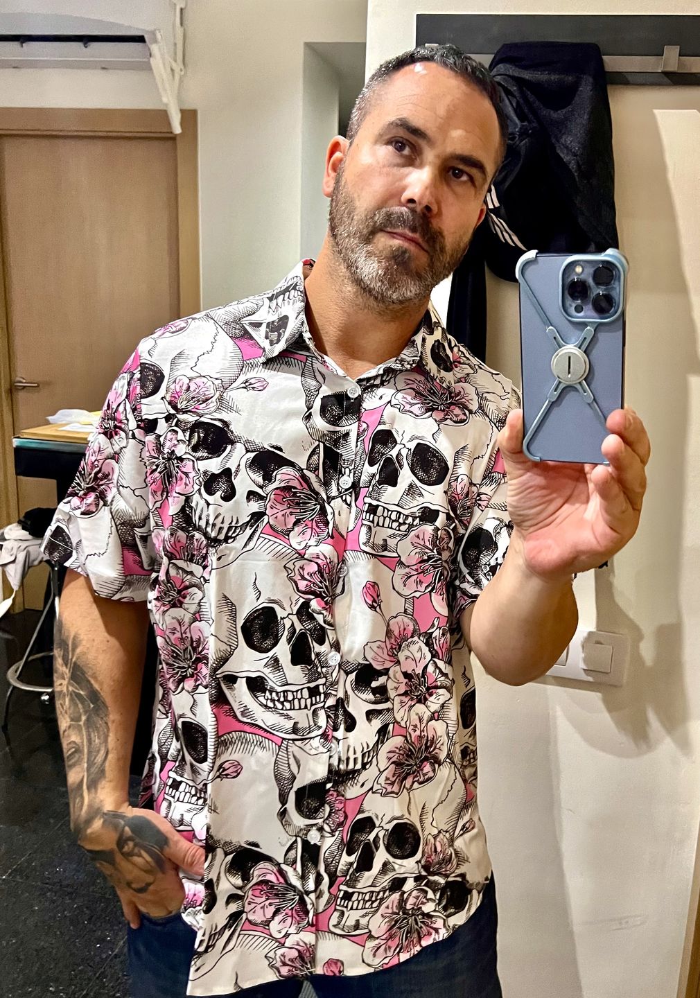 Customer photo review of Men's Skull Pink Flowers Button Up Short Sleeve Shirts