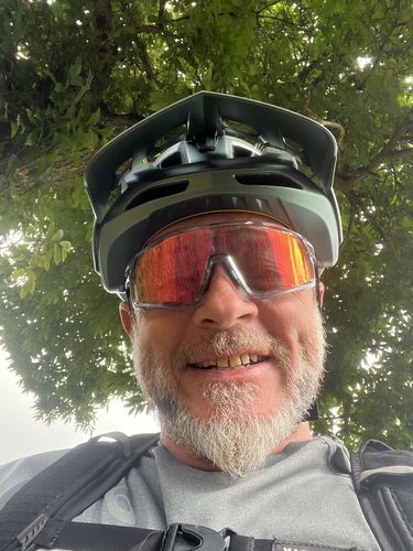 Customer photo review of REVO Kapvoe X76 Photochromic Sunglasses