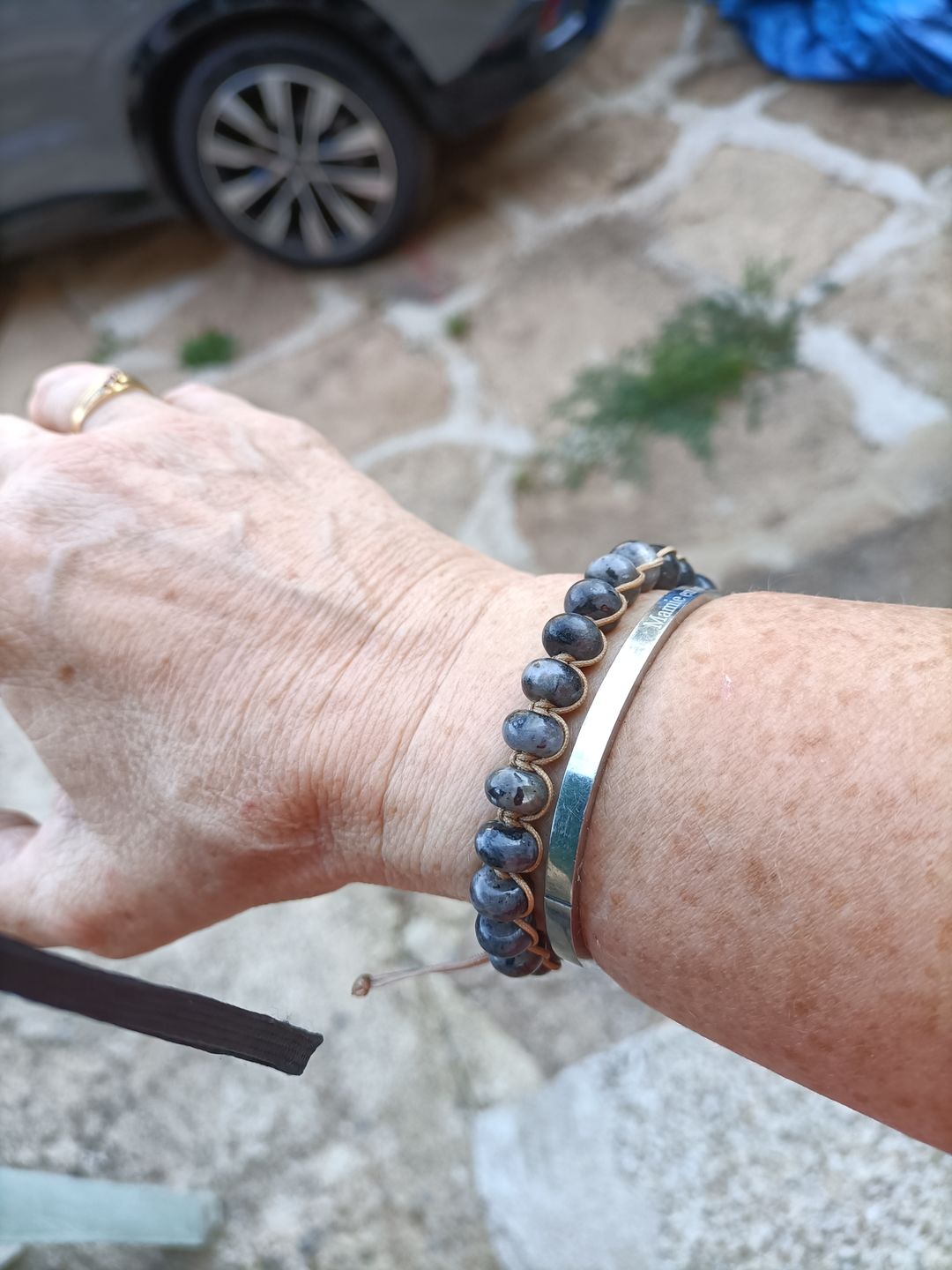 Customer photo review of Bracelet wrap "Nuance" en Labradorite