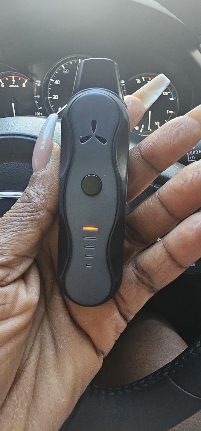 Customer photo review of XS GO VAPORIZER | Dry Herb – Ultra-Portable Vape – Ergonomic Design, Built-in Tools for Easy Use