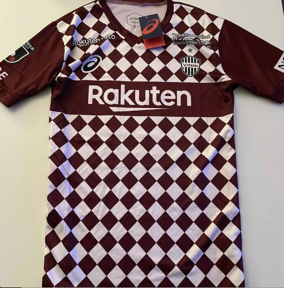 Customer photo review of Men’s Mystery Football Shirt Box
