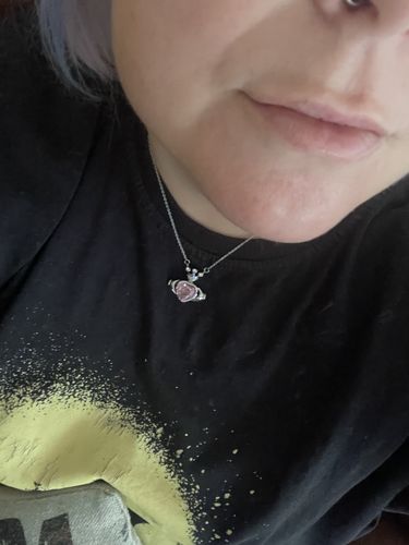 Customer photo review of Queen of Hearts Necklace