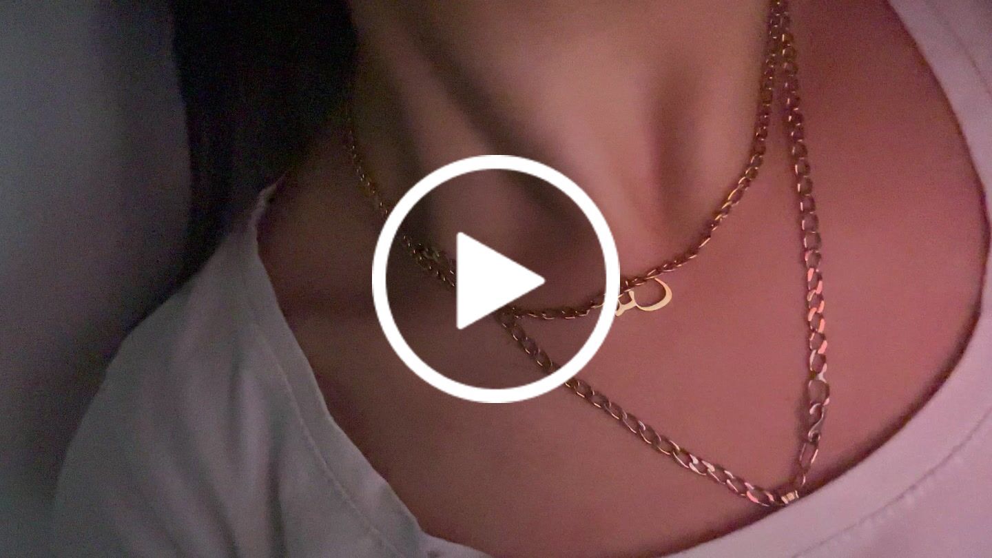 Customer video review of Arabic Letter Halskette | 18K vergoldet
