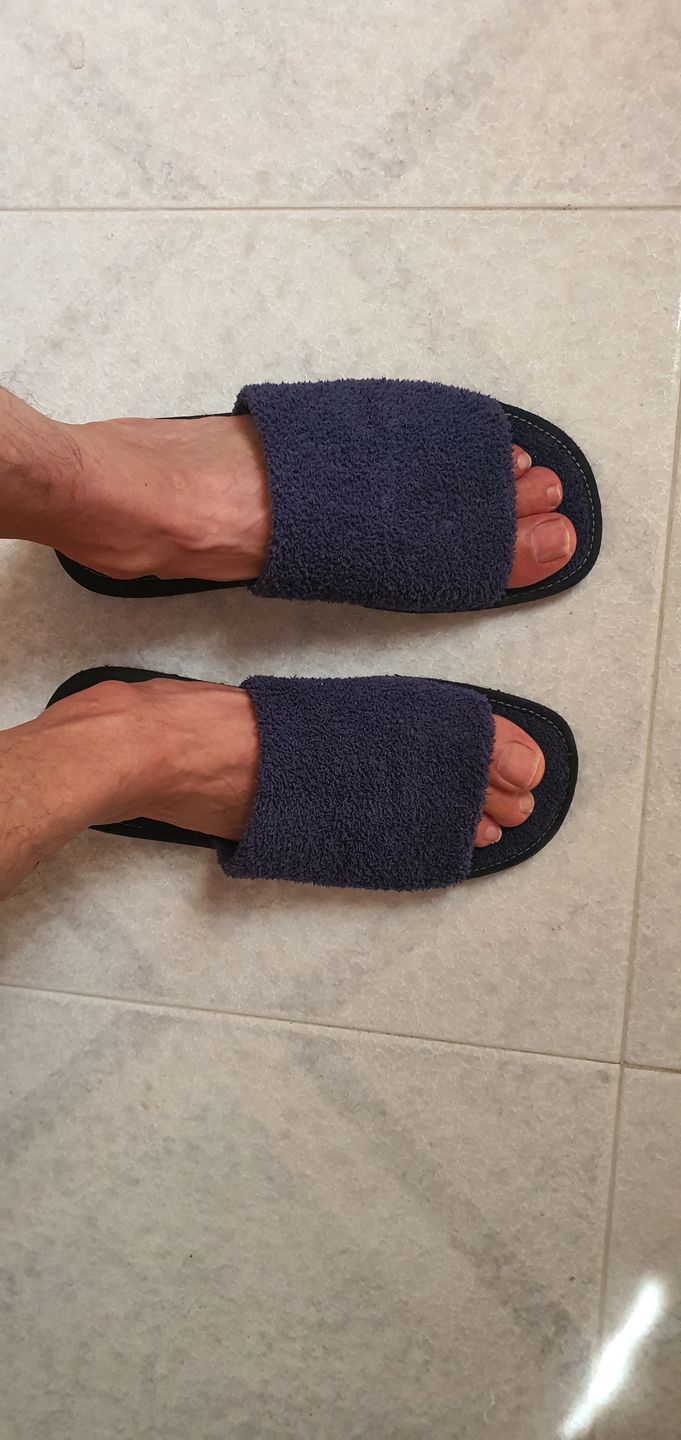 Customer photo review of Chinela de rizo largo puntera abierta de Andinas hombre