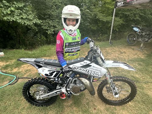 Customer photo review of Custom Seat Cover: 18-'23 TC85