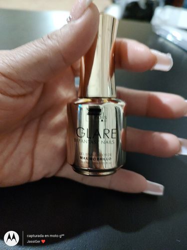 Customer photo review of Top Glare Gel 15 ml Fantasy Nails